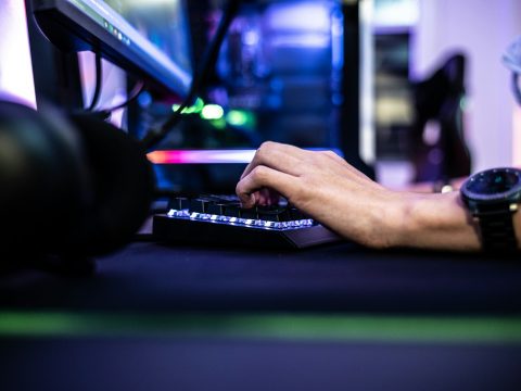 Apostas em eSports em Cassinos Online: Estratégias e Prognósticos